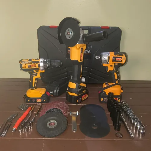 Kit 3 em 1 - Chave de impacto, lixadeira e parafusadeira + acessórios.