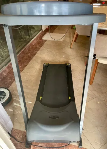 Esteira Dream Fitness DR 2110 - Dobrável - Com Defeito - R$ 399