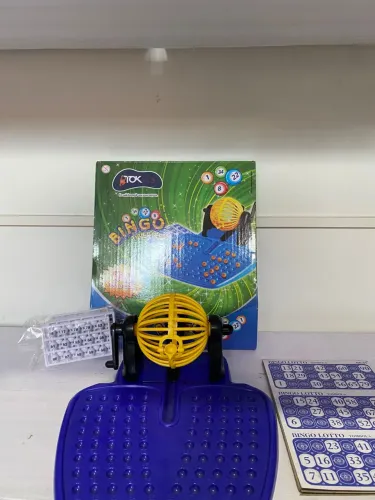 Bingo com roleta e 90 números