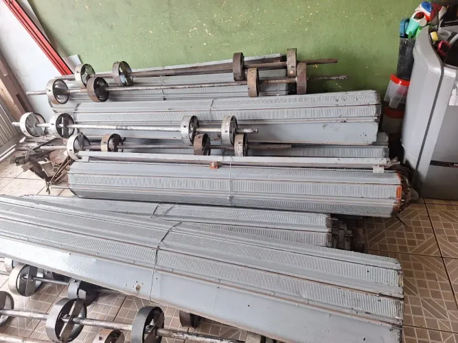 8 Portas de aço manual vendo separado medidas na descrição