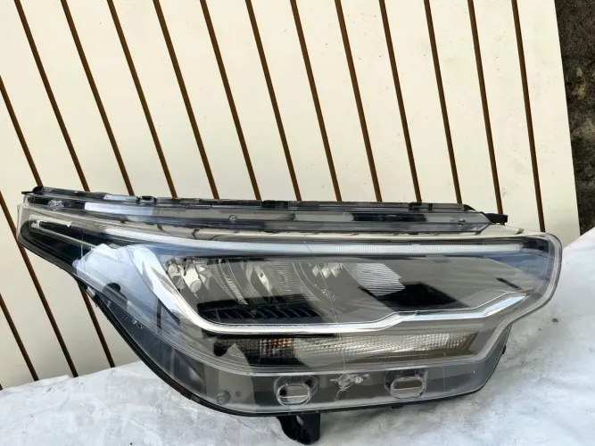 Farol Strada Full Led 2022 2023 2024 2025 Direito