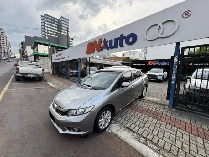 Honda Civic Sedan LXR 2.0 Flexone 16V Aut. 4P 2014