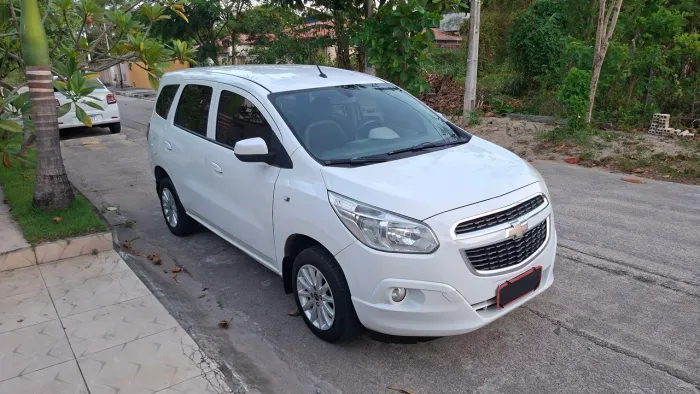 Chevrolet Spin LT 1.8 8V Econo.flex 5P Aut. 2013
