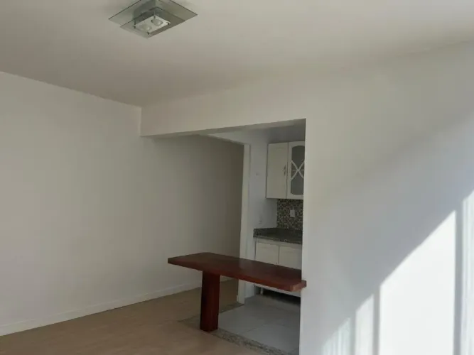 LAPA DE BAIXO APARTAMENTO PARA LOCAÇÃO NA PRAÇA JÁCOMO ZANELLA