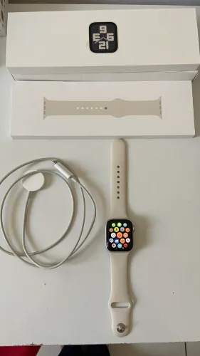 Apple watch SE series 2. 40mm