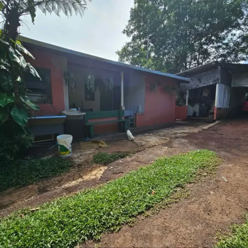 Chácara 5.000 m² com casa - R$ 400.000