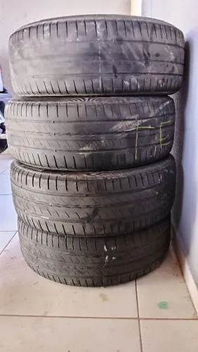 Vendo pneu Aro 16