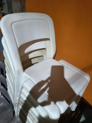 Cadeira de Plástico