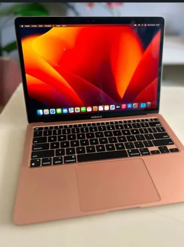 MacBook Air M1 rose gold 70 ciclos de bateria pouco uso