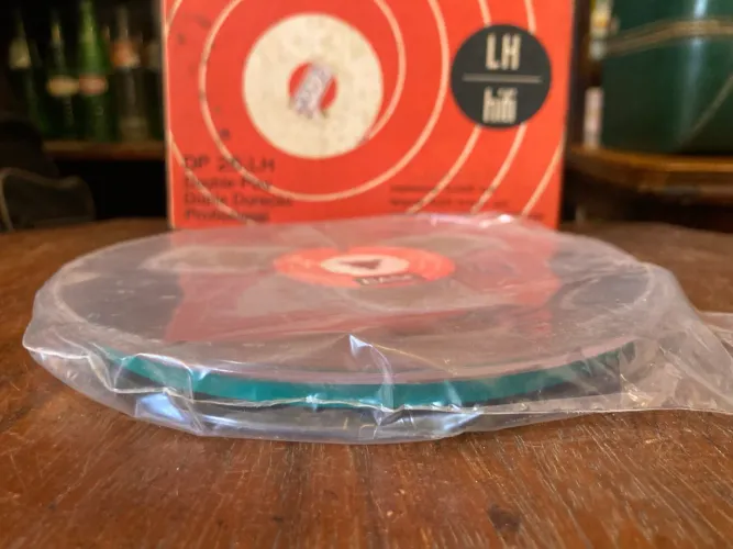 Rolo de Fita magnética de áudio (Double Play/Dupla Duração) lacrado