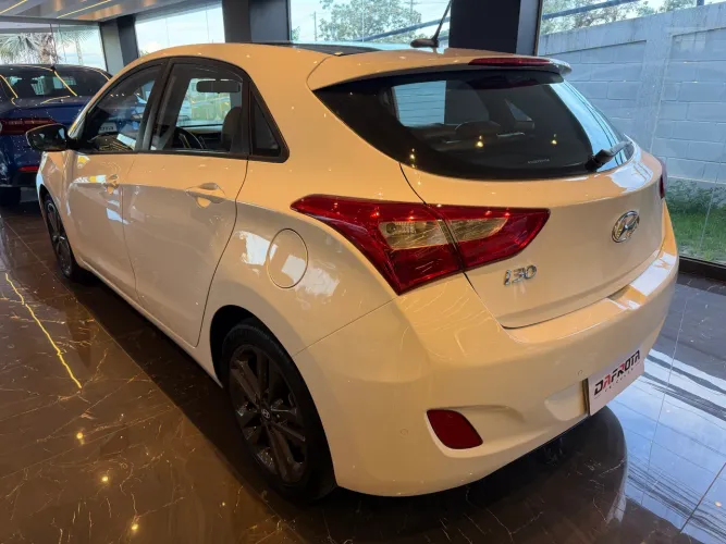 Hyundai I30 1.8 16V Aut. 5P 2016
