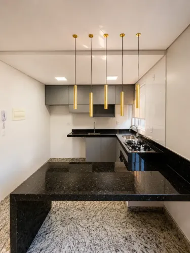Apartamento para alugar com 2 quartos no Lourdes - Belo Horizonte - MG