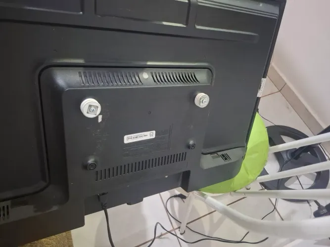 Tv philco 32 ( NÃO É SMART ) 