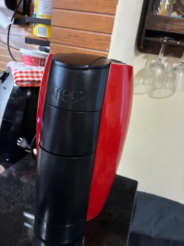 Cafeteira expresso Três Corações