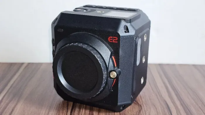 Câmera de Cinema Z Cam 4k + Adaptador Lente Canon(ef) para Mft mount + Lente 35mm