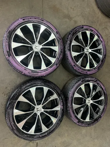 Rodas 17 Honda civic 5/114 + Pneus Dunlop 