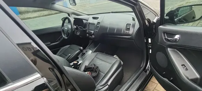 Kia Motors Cerato 1.6 16V Flex Aut. 2015