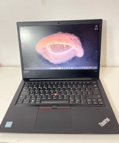 Notebook Lenovo e490