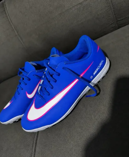 Chuteira Nike