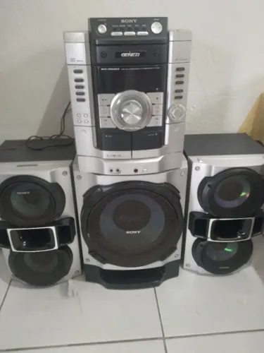 Aparelho de som Sony  avariado !!!