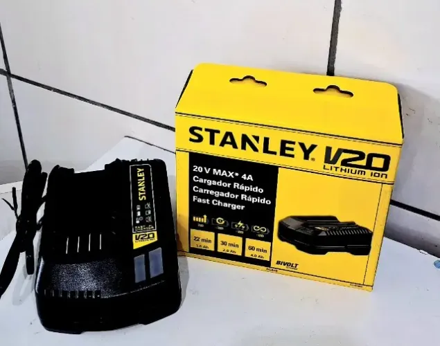 CARREGADOR 20V MAX (4AH) - BIVOLT V20