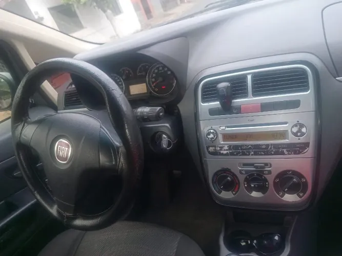 Fiat Punto ELX 1.4 Fire Flex 8V 5P 2009