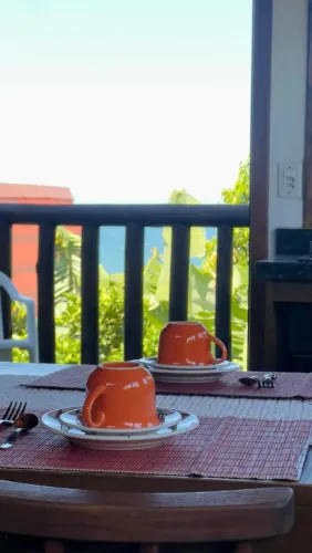 Aluguel anual de casa na Praia da Ribanceira.