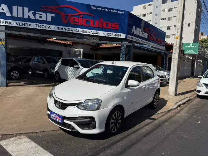 Toyota Etios X 1.3 Flex 16V 5P Mec. 2018
