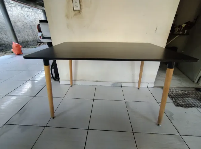 Vendo mesa avulsa - R$ 300,00
