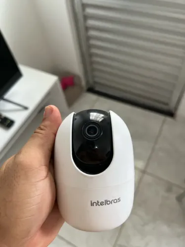 CÂMERA INTELBRAS iM4 3MP ? VISÃO 360° E MONITORAMENTO PELO CELULAR!