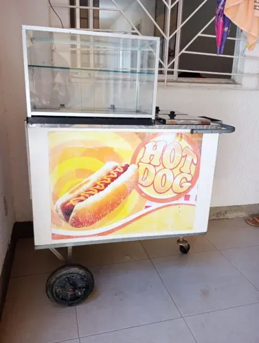 Vende-se carrinho de lanche