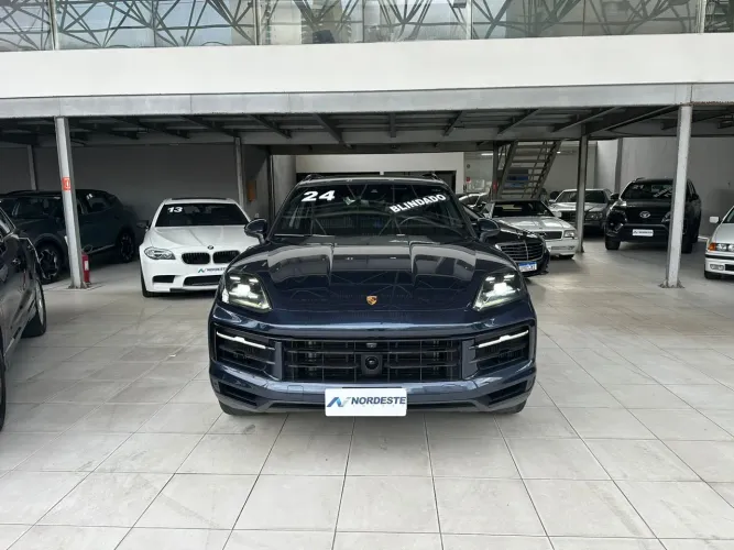 Porsche Cayenne E-hybrid 3.0 V6 462cv 2024