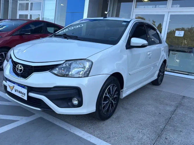 Toyota Etios Platinum Sed. 1.5 Flex 16V 4P Aut. 2018