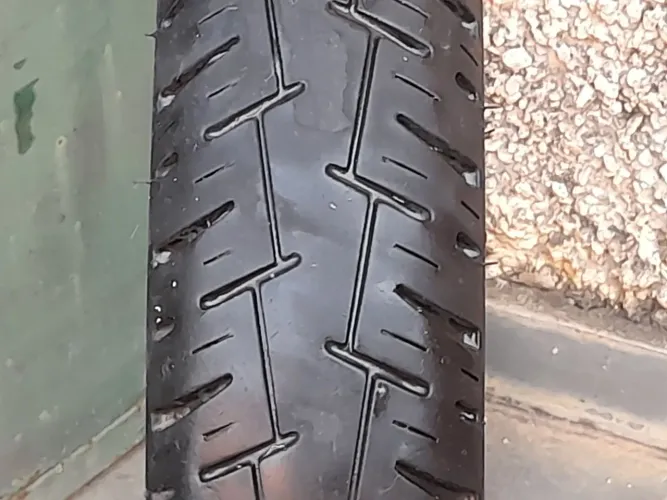 Pneu 3.50 16 (chopper)
