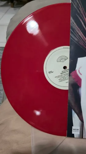 LP Elza Soares - Senhora da Terra Noize