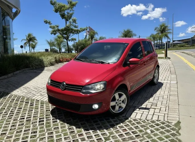 Volkswagen Fox 1.6 MI Total Flex 8V 5P 2011