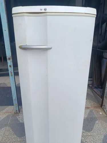 Geladeira Eletrolux