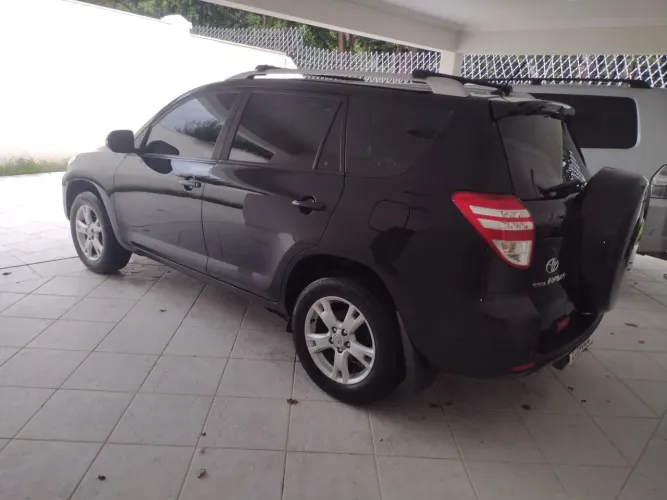 Toyota RAV4 2.4 4X4 16V 170cv Aut. 2012