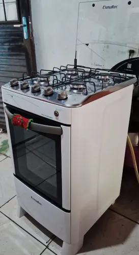 Fogão acendedor Elétrico Bom ate entrego lê o anúncio