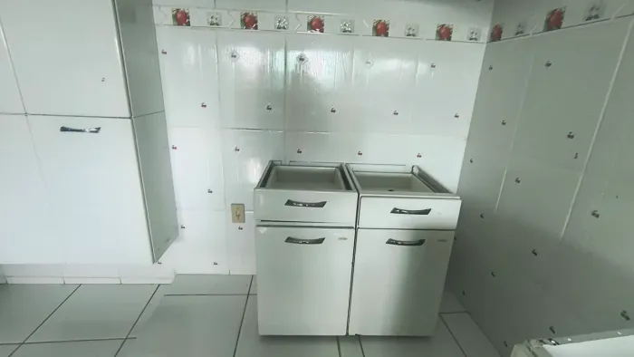 Armário gaveteiro de pia
