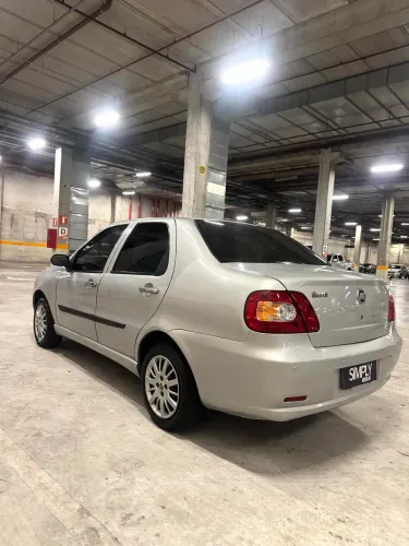 Fiat Siena Celebration 1.0 Fire Flex 8V 4P 2010