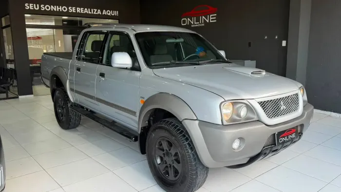 Mitsubishi L200 Outdoor HPE 2.5 4X4 CD T.dies. Mec. 2010