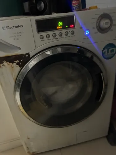 Máquina de lavar e secar