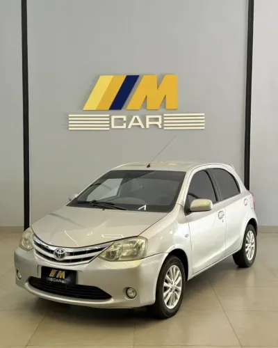 Toyota Etios XLS 1.5 Flex 16V 5P Mec. 2013