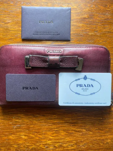 Carteira de mão Prada Original