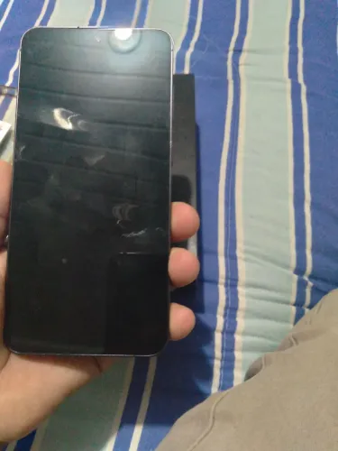 Celular Samsung 24+