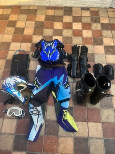 kit completo de roupas e acessórios para trilha/motocross