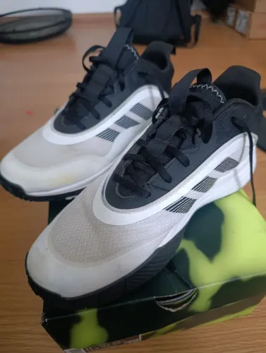 Tênis basquete Adidas ON the game 3.0