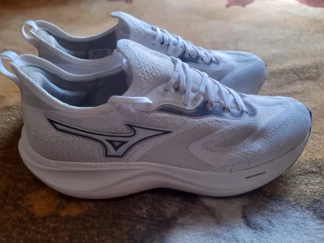 Tênis Mizuno Oracle branco tamanho 43