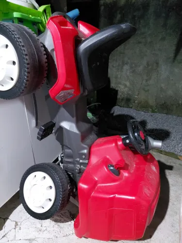 Caminhão com pedal